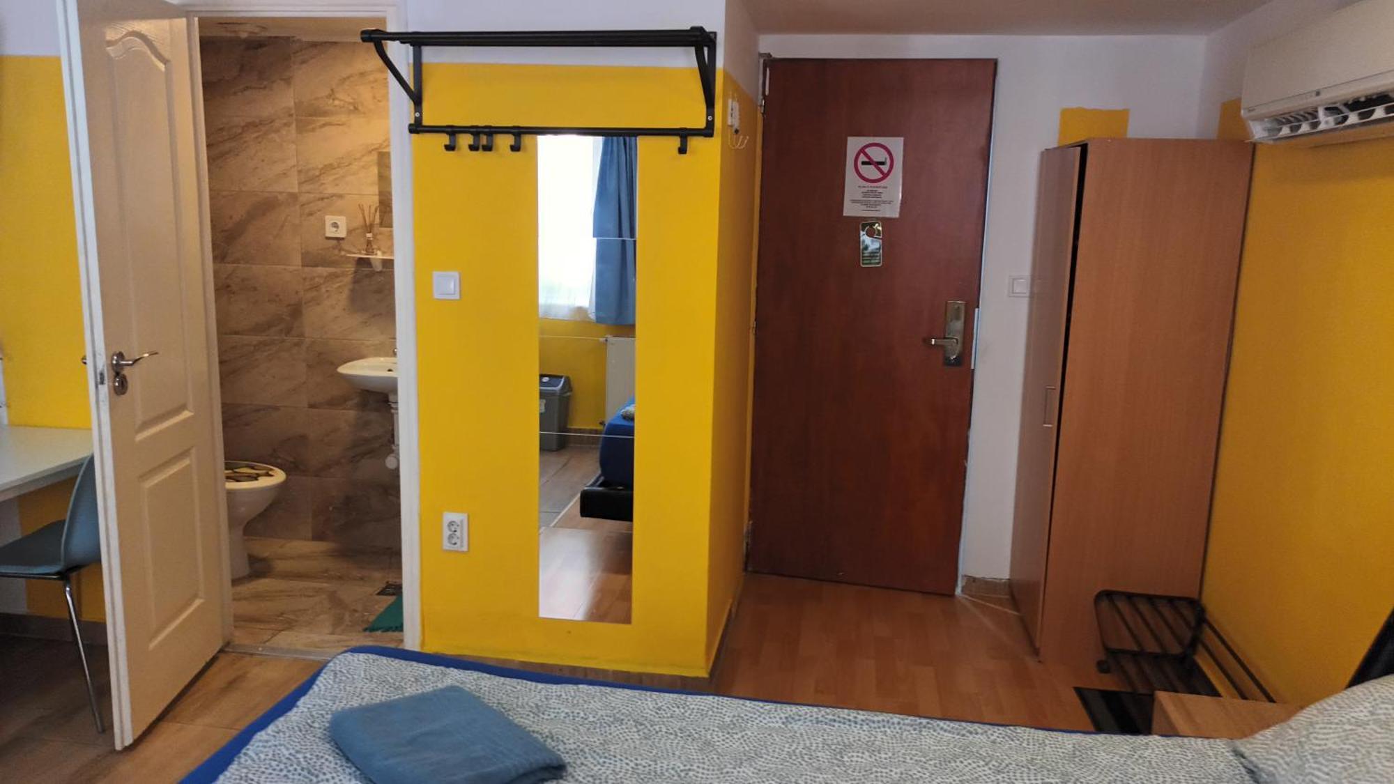 Deniz Guesthouse Βουδαπέστη Εξωτερικό φωτογραφία