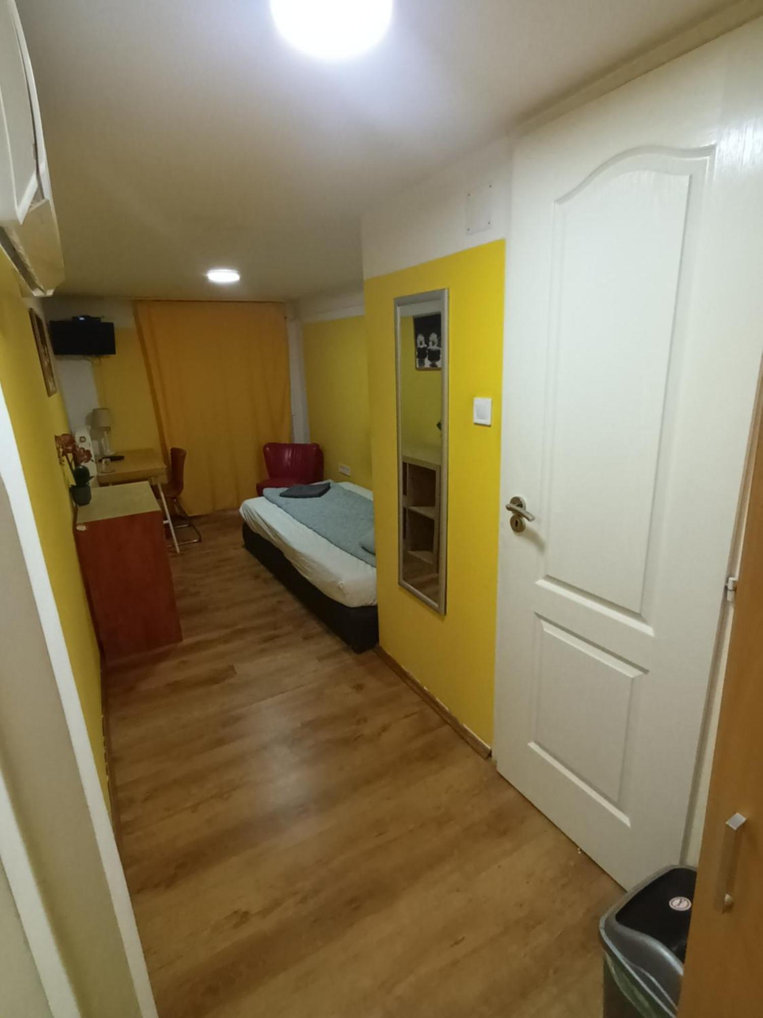 Deniz Guesthouse Βουδαπέστη Εξωτερικό φωτογραφία